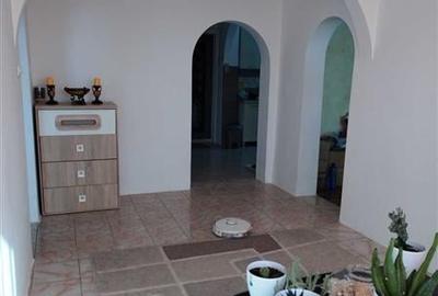 Apartament 4 camere decomandat Tractorul - 3