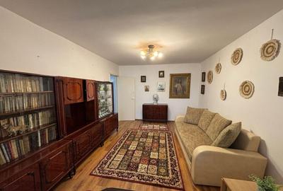 Apartament 3 camere Tractorul - 2