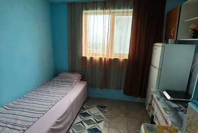 Proprietar vand garsoniera - 1