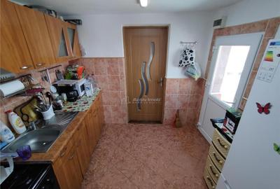 Oravita, Casa Rezidentiala, 7 Incaperi, 1151mp Teren, ZERO C - 14
