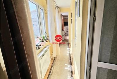 Casă cu 5 camere cu Canalizare în Central - 22