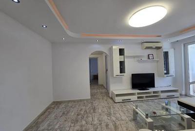 Apartament cu 3 camere semidecomandat în Calea Galați - 1