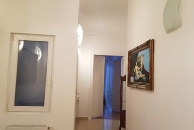 Apartament cu 2 camere semidecomandat, mobilat în Central - 8