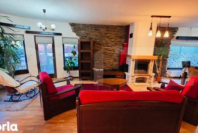 Casă cu 5 camere cu Teren 700 Mp în Corunca