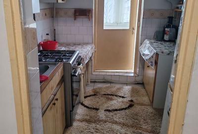 Apartament cu 2 camere decomandat în Alexandru cel Bun - 2