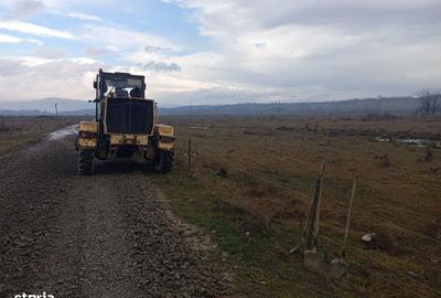 Teren de 2040 mp, în Preajba - 3