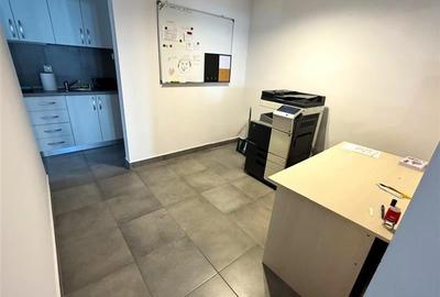 Casa pretabila si birouri/cabinet/servicii, pozitie remarcabila,Semicentral, Tar - 7