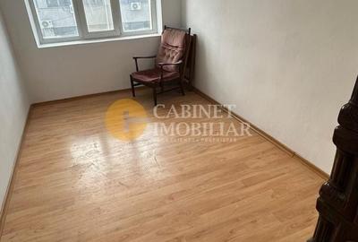Apartament cu 3 camere decomandat în Păcurari - 4