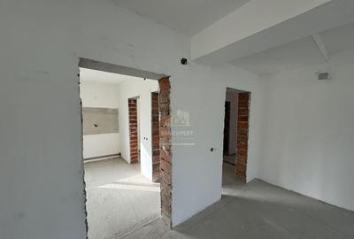 VILA 5 CAMERE,TEREN 560 MP, CAMPULUNG, ARGES - 2