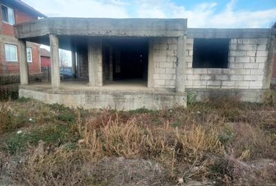 Casa in Carani neterminata - 1