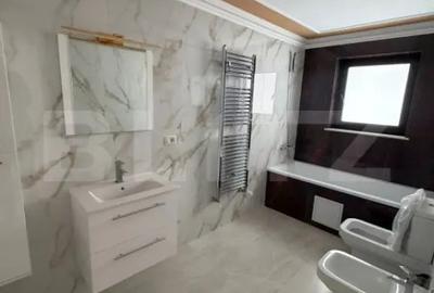 Casă cu 4 camere cu Teren 400 Mp în Central - 18