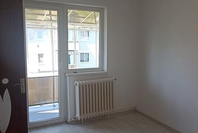 De vânzare apartament cu 2 camere în Sfântu Gheorghe - 4