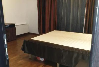 Apartament cu 3 camere decomandat în Petrești - 3