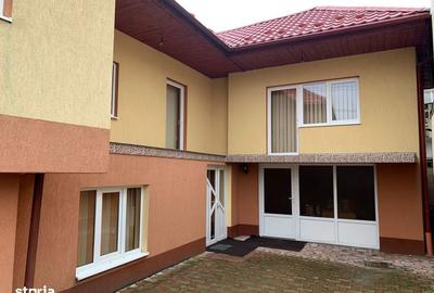 Casă cu 6 camere cu Teren 250 Mp în Gilău - 2