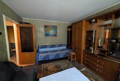 Apartament cu 3 camere decomandat în Central - 2