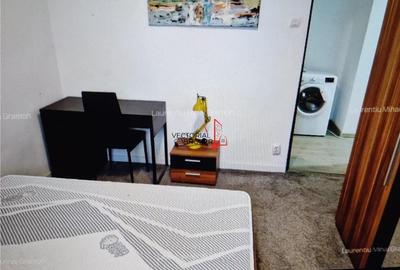 Apartament cu 3 camere decomandat în Doamna Ghica