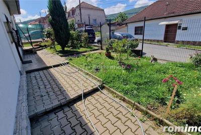 Casă cu Teren 834 Mp în Muncitoresc - 4