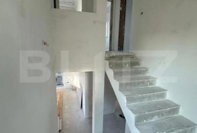 Casă cu 5 camere cu Teren 600 Mp în Giarmata