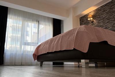 Garsonieră decomandată în Central