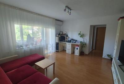 SPITALUL JUDETEAN - ETAJ 3 - BLOC IZOLAT - 3 camere - debara - 2 bai - centrala