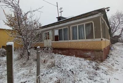 Vand casa cu dependinte siteren.dalhauti vrancea - 9