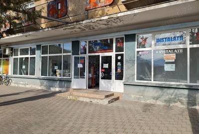 Spațiu comercial, de 177 mp, în Central - 4