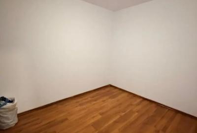 Apartament cu 2 camere semidecomandat în Casa de Cultură