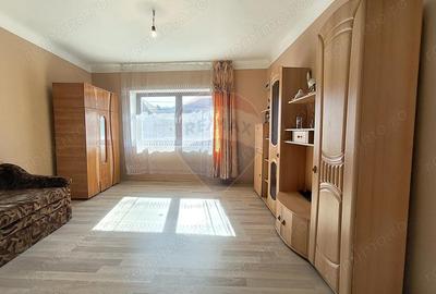 Casă cu 2 camere cu Teren 913 Mp în Șaroș pe Târnave - 1