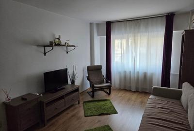 Garsonieră decomandată, mobilată în Universitate - 2