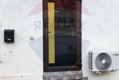 Garsonieră decomandată, mobilată în Noua - 37