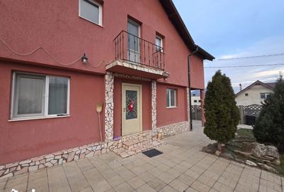 Casă cu 4 camere cu Teren 700 Mp în Central - 18