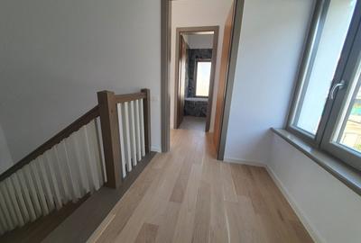 Monarch Soleil - finisaje de lux: parchet,usi, tamplarie lemn natural Monarch Soleil - finisaje de lux: parchet,usi, tamplarie lemn natural - 10