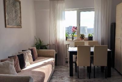Apartament cu 3 camere decomandat în Crihala - 1