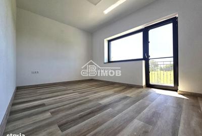 Spațiu comercial, de 280 mp, în Valea - 7