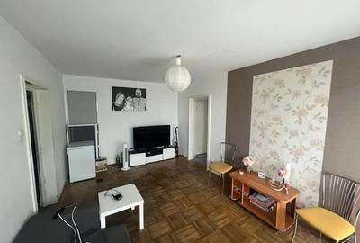 Inchiriez sau vand apartament 2 camere , confort 1 decomandat etaj 6 10. Pret vanzare 47.000 - 4