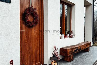 Casă cu 3 camere cu Teren 2854 Mp în Fundata - 20