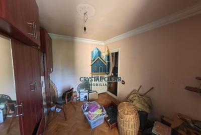 Apartament cu 4 camere decomandat în Dâmbu Pietros - 3