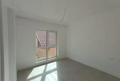 Vilă 5 camere  curte și parcare – 1 Decembrie - 23