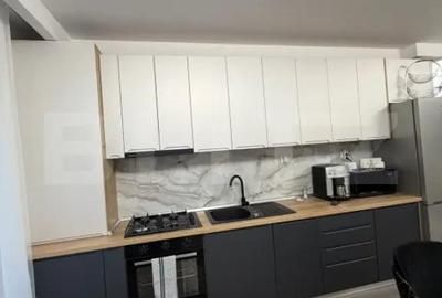 Apartament cu 3 camere semidecomandat, mobilat în Florești - 2