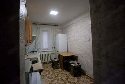 Apartament cu 3 camere zona Brasov Vechi Apartament cu 3 camere zona Brasov Vechi - 1