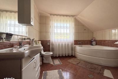 Casă cu 4 camere cu Teren 468 Mp în Podgoria - 8