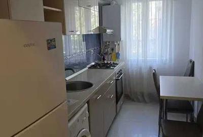 Garsonieră decomandată în Runcu - 4