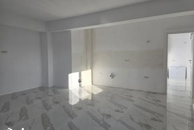 Apartament cu 3 camere în Micro 3 - 13