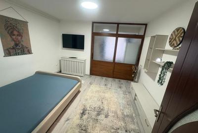 Garsonieră decomandată în Central - 1