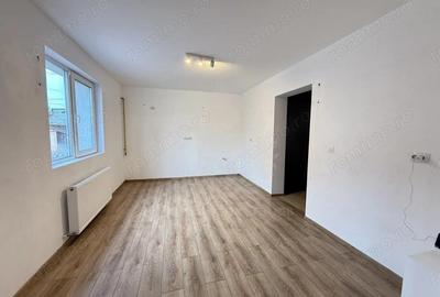 Spațiu comercial, de 145 mp, în Central - 2