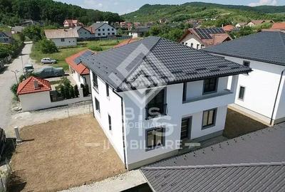 Casă individuală cu 6 camere cu Teren 600 Mp în Ultracentral - 3