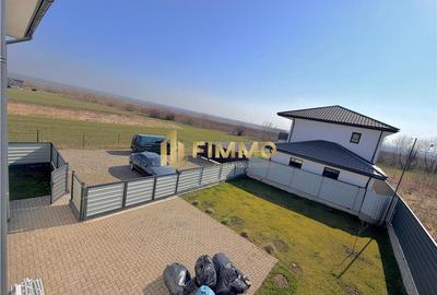 Duplex cu 4 camere cu Teren 300 Mp în Ipotești - 11