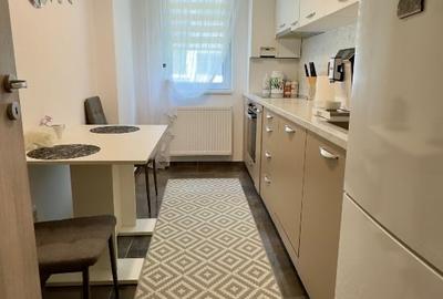Apartament cu 3 camere decomandat, mobilat în Central - 9