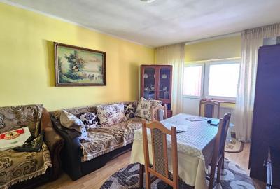 Apartament cu 4 camere decomandat în Județean - 4