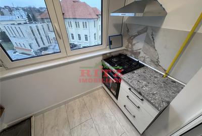 Apartament cu 3 camere decomandat în Nicolae Titulescu - 15